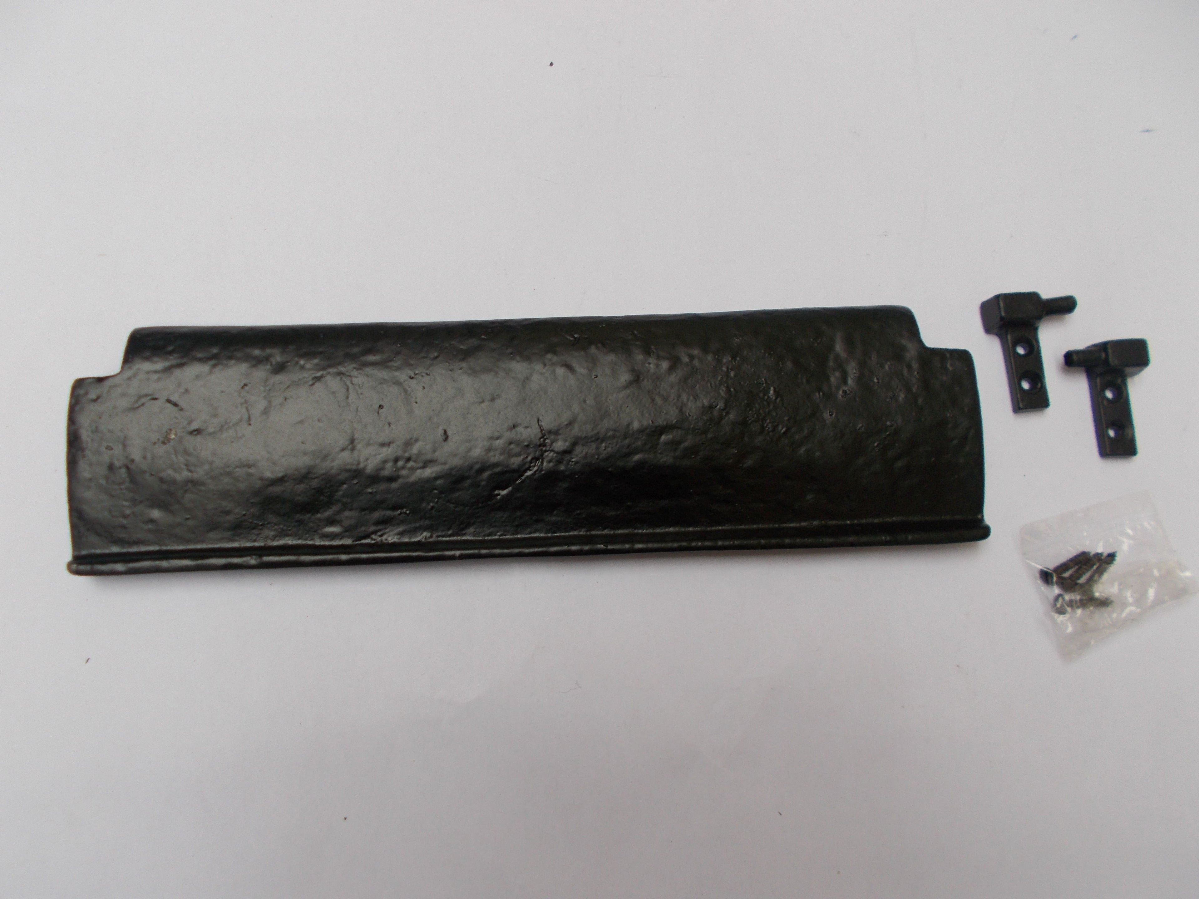 12inch Inner Flap Tidy Black Antique.