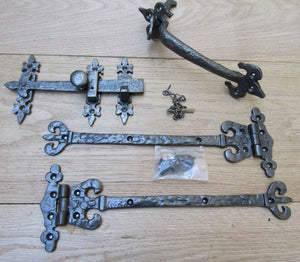 Pair 12inch of Coronet Hinges + 9inch Suffolk Latch Antique Iron.