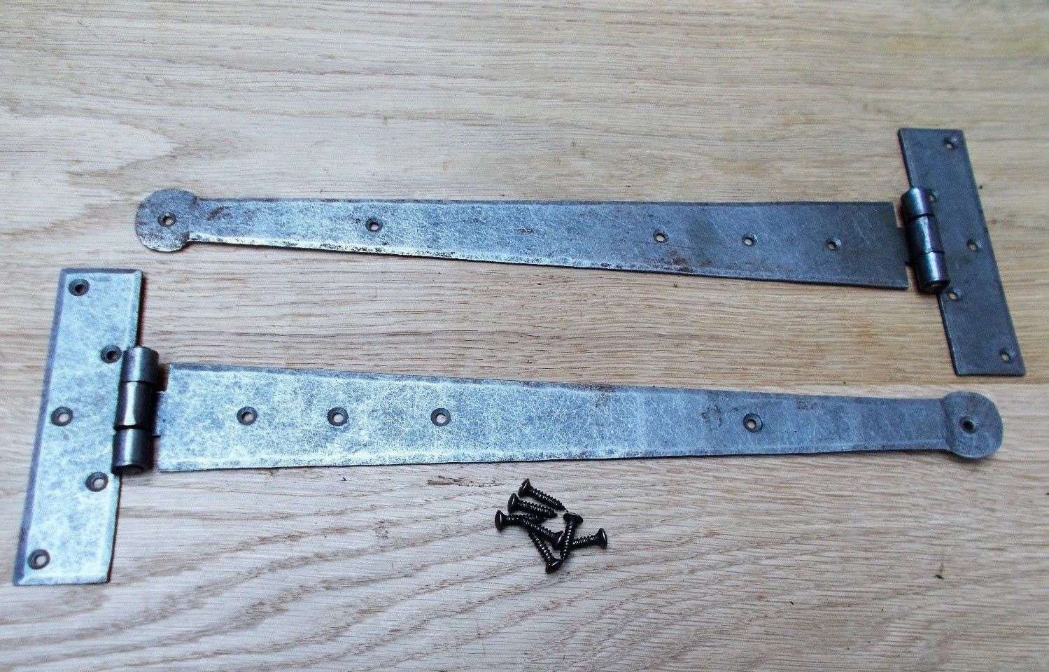 Pair of 12inch Penny End Hinges Antique Iron.
