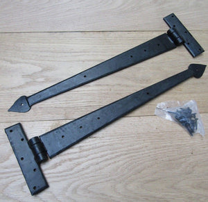 Pair of 18inch Spear Head Hinges Black Wax.