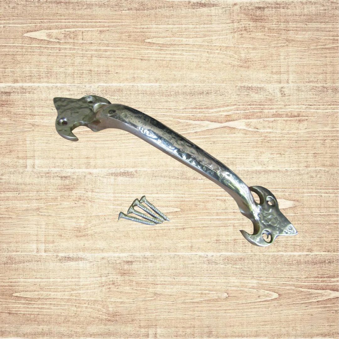 228mm Blacksmith Fleur De Lys Pull Handle Polished Brass