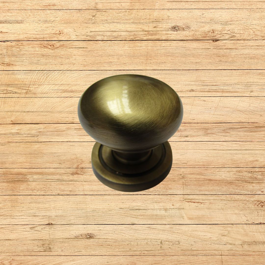 30mm Round Cabinet and Cupboard Door Knob Antique Brass
