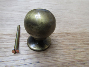 30MM Ball Cupboard Knob antique brass.
