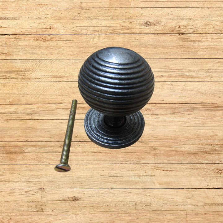 40mm Cast Iron Reeded Cupboard Knob Antique Iron
