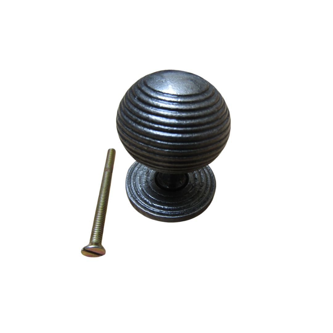 40mm Cast Iron Reeded Cupboard Knob Antique Iron
