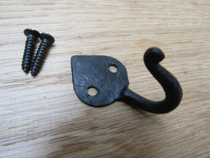 Hand Forged Leaf End 40mm Hook Black Wax.