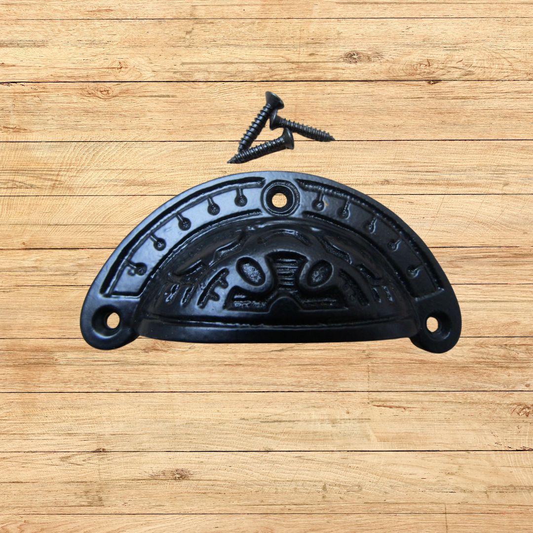 
Round Inca Cup Pull Black Antique