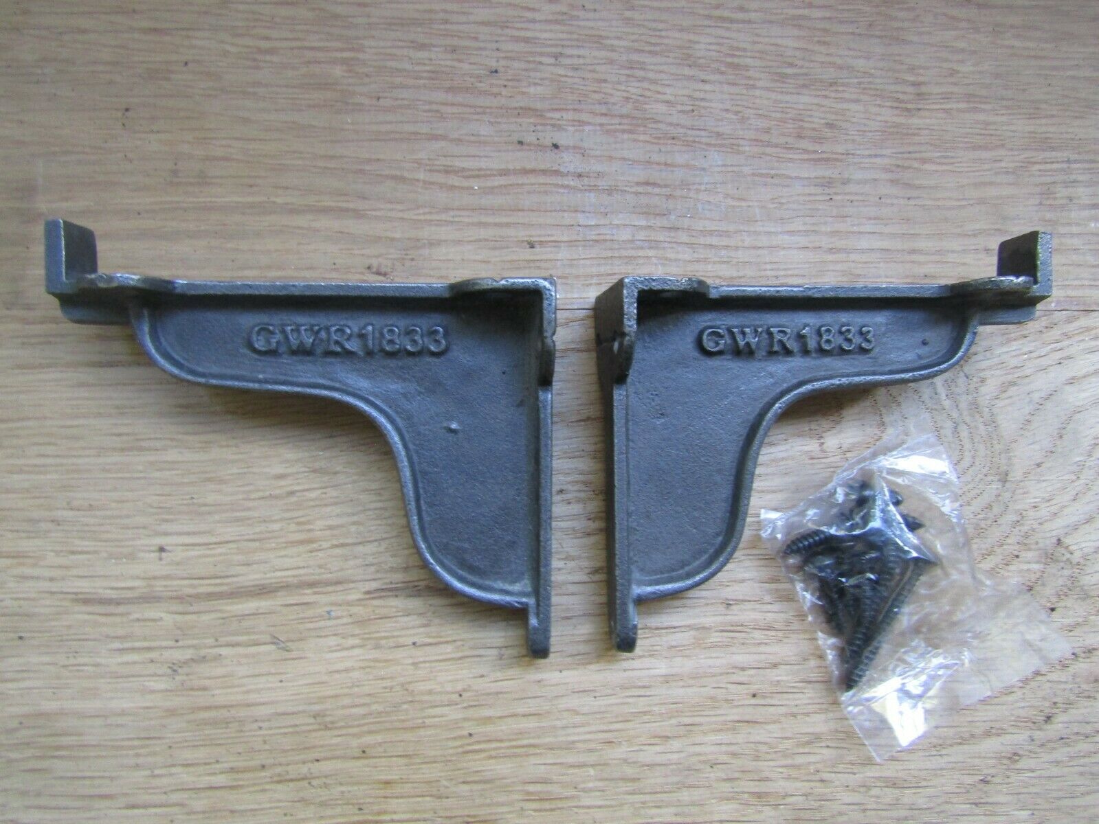 Pair of 4inch GWR 1883 Railway Shelf Bracket Antique Iron.