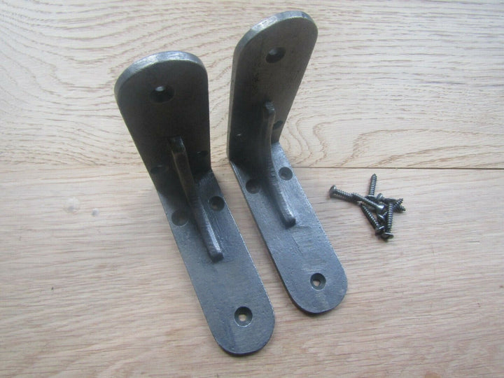Pair Of 4inch Sheffield Shelf Brackets Antique Iron.