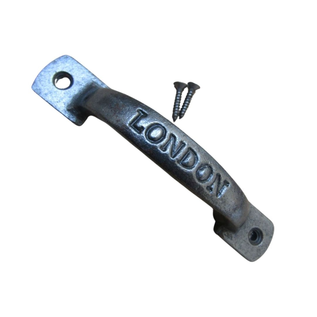 Chunky D Handle London Horizontal.