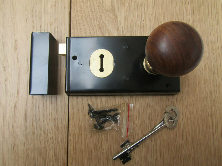 5.5inch Rim Lock Black & Plain Bun Teak + Brass Set.