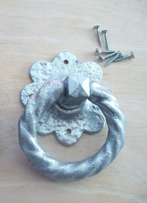 Ring Pull Handle Large Galvanised.