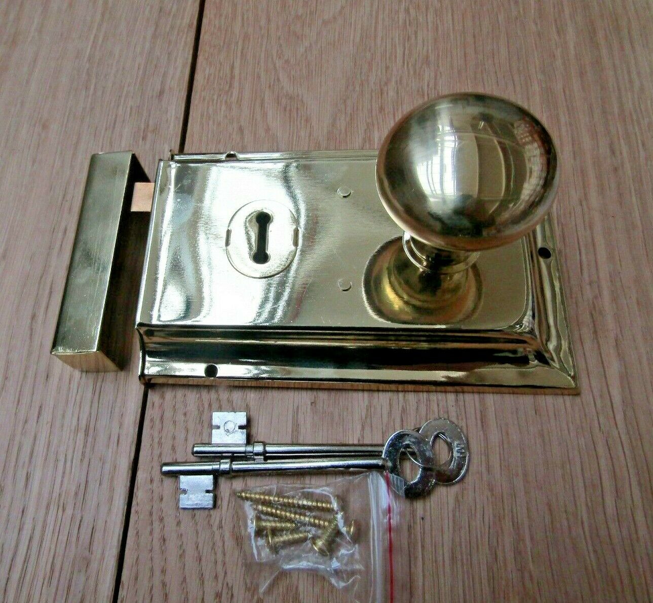 6inch Rim Lock Brass & Victorian Rim Brass Set.