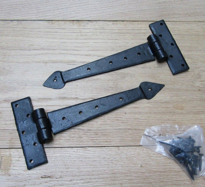 Pair of 8inch Spear Head Hinges Black Wax.
