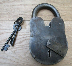 Cast Iron Padlock 9.5inch Antique Iron.