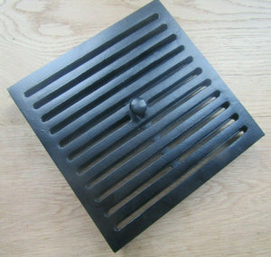 9inch x 9inch Sliding Vent Brick Black.