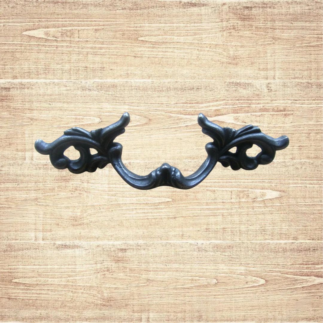 Poignée de meuble décorative à motif de feuille française