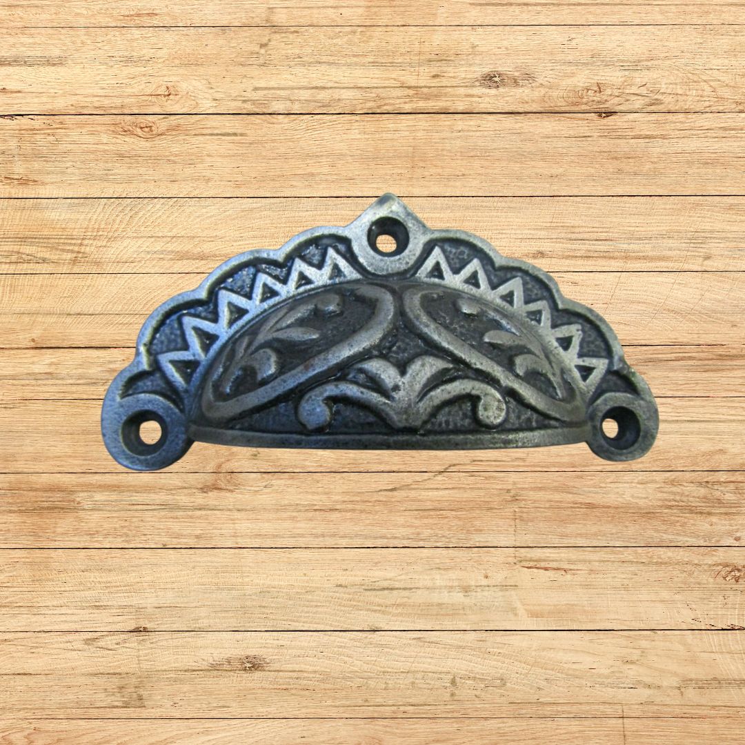 Edwardian Cup Pull Handle Antique Iron
