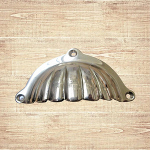 Fluted With Lugs Cup Pull Handle Polished Brass
