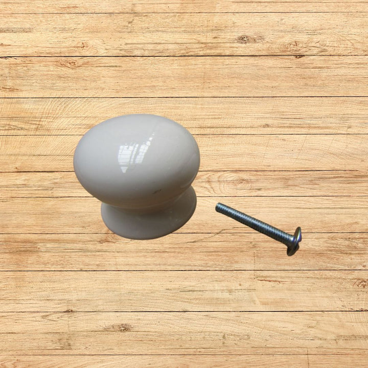 Old English White Plain Cupboard Knob 38mm
