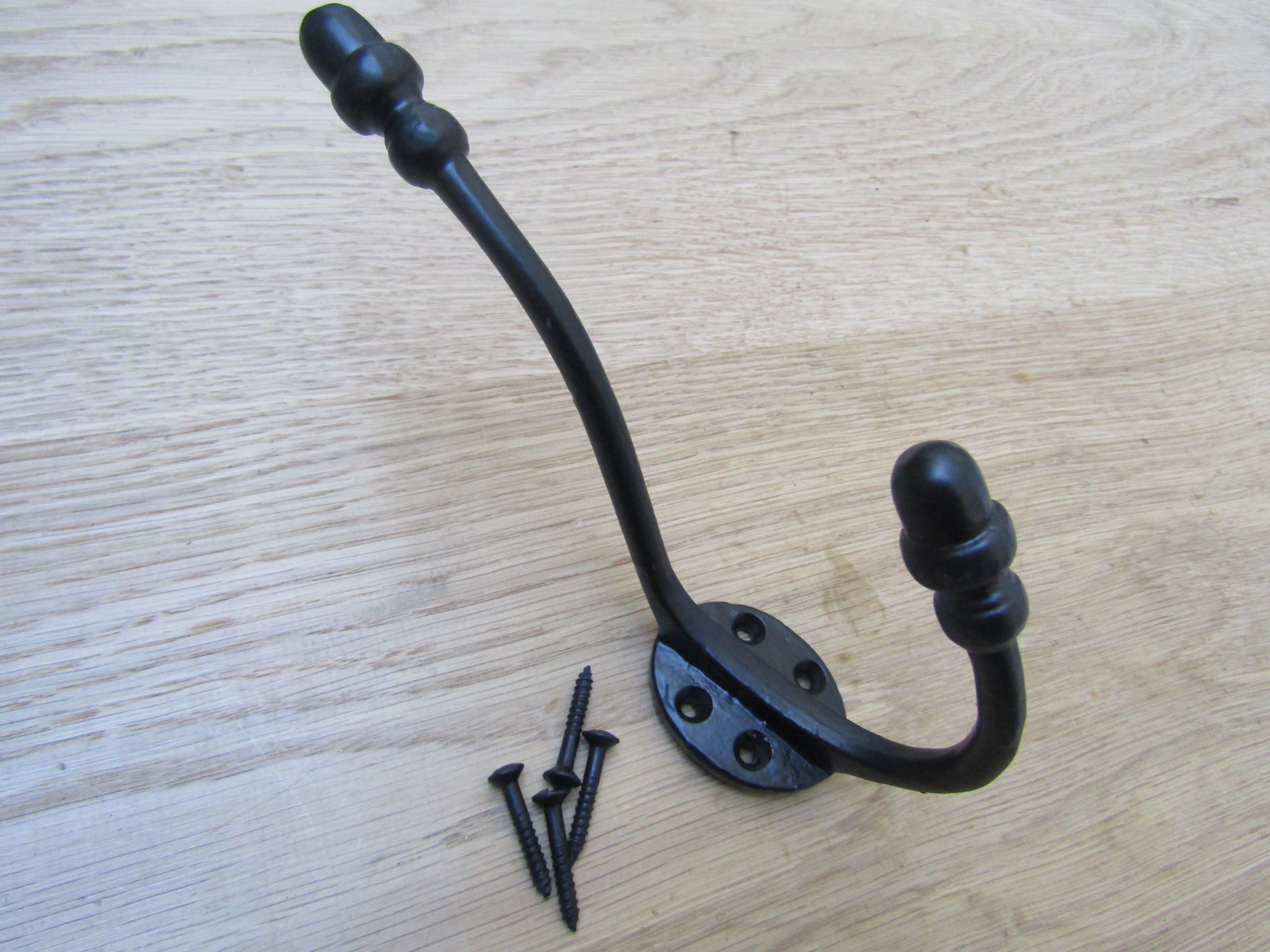Pack Of 5 Large Acorn Tip Coat Hooks Black Antique.