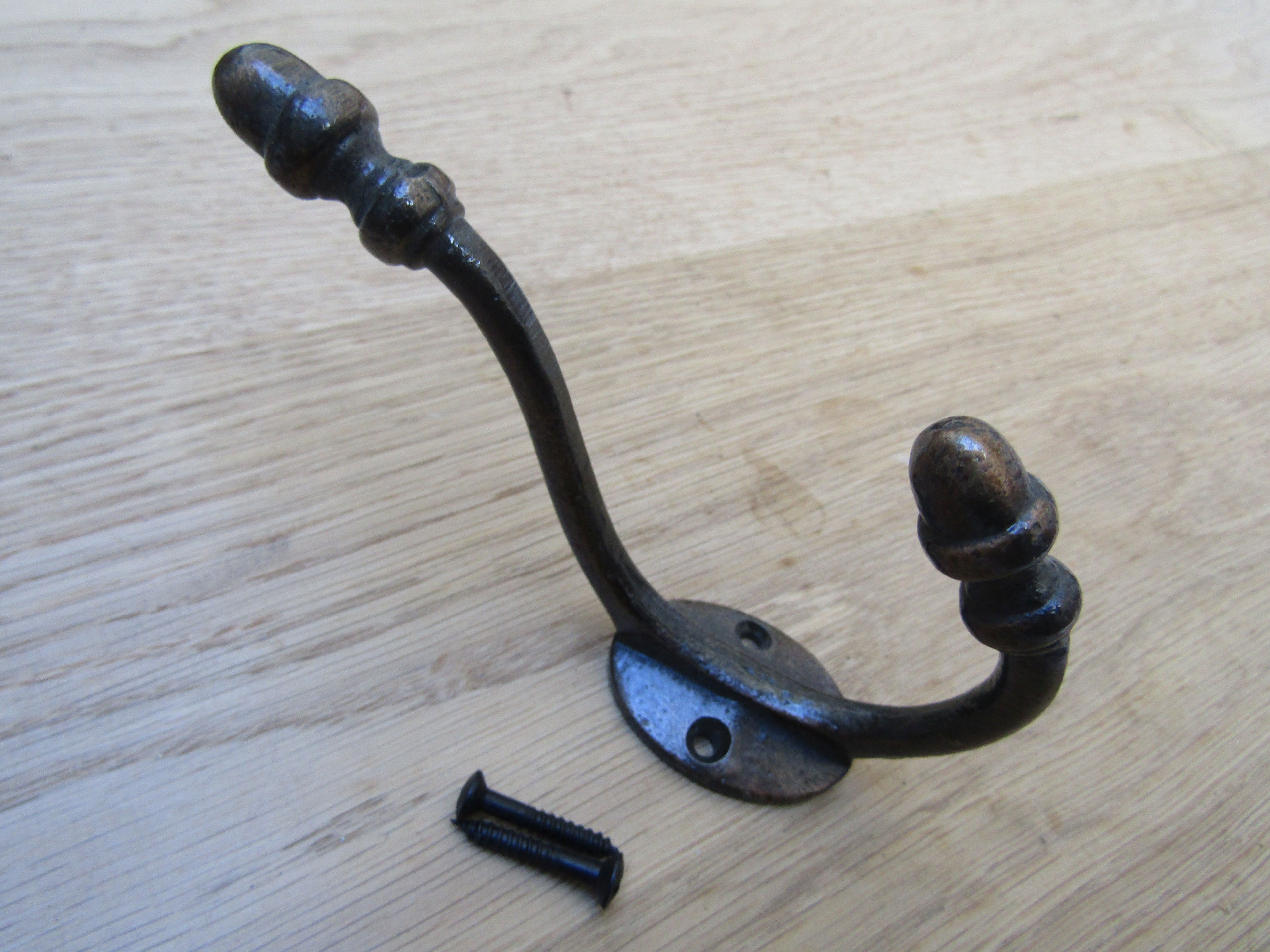 Pack Of 5 Small Acorn Tip Coat Hooks Antique Copper.