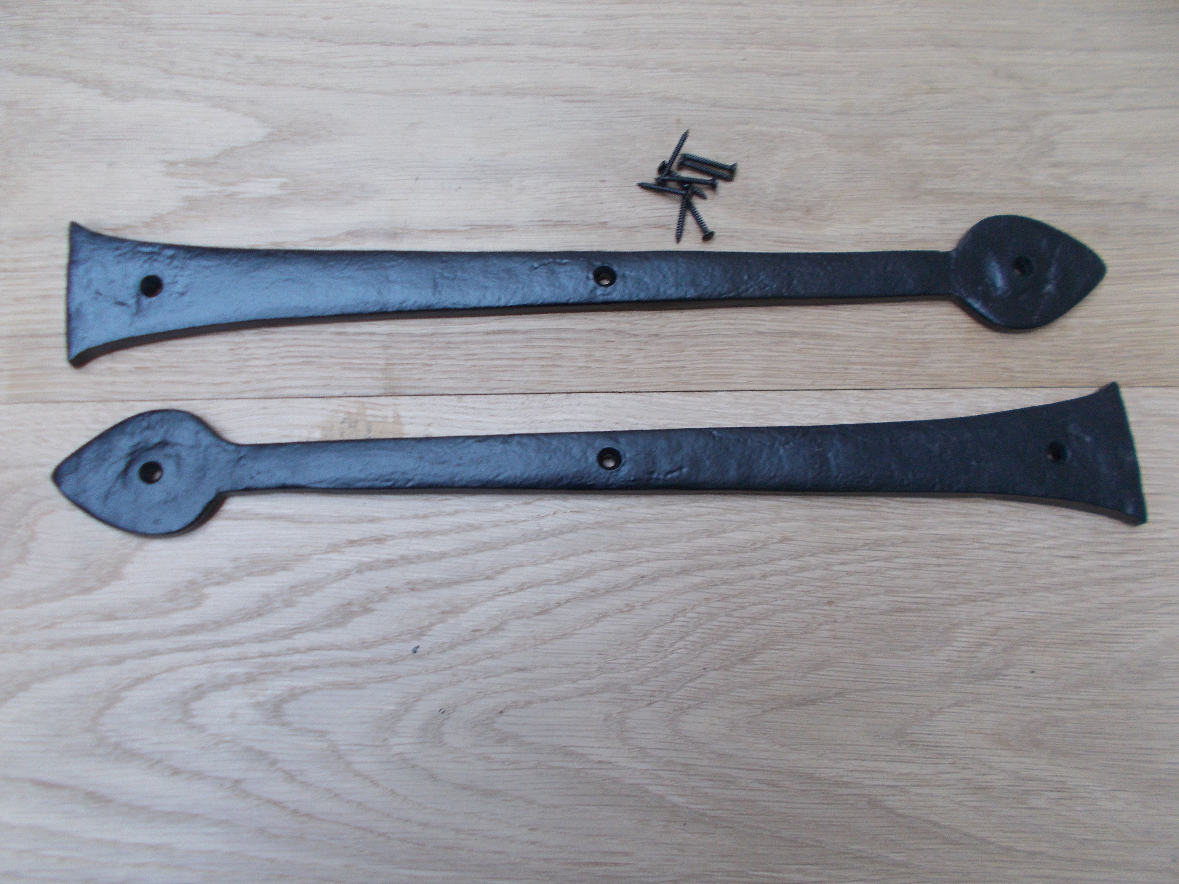 Pair of Hinge fronts Black Antique 12inch Arrow Head.