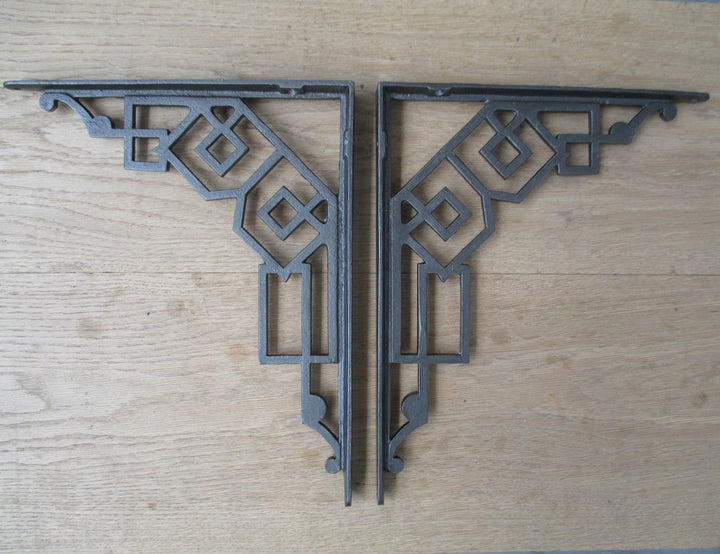 Pair Of Art Decor Shelf Brackets Antique Iron.