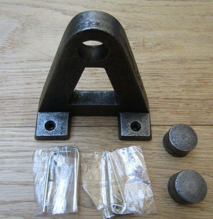 Cast Iron Rustic Wheel axle bracket Triangular.