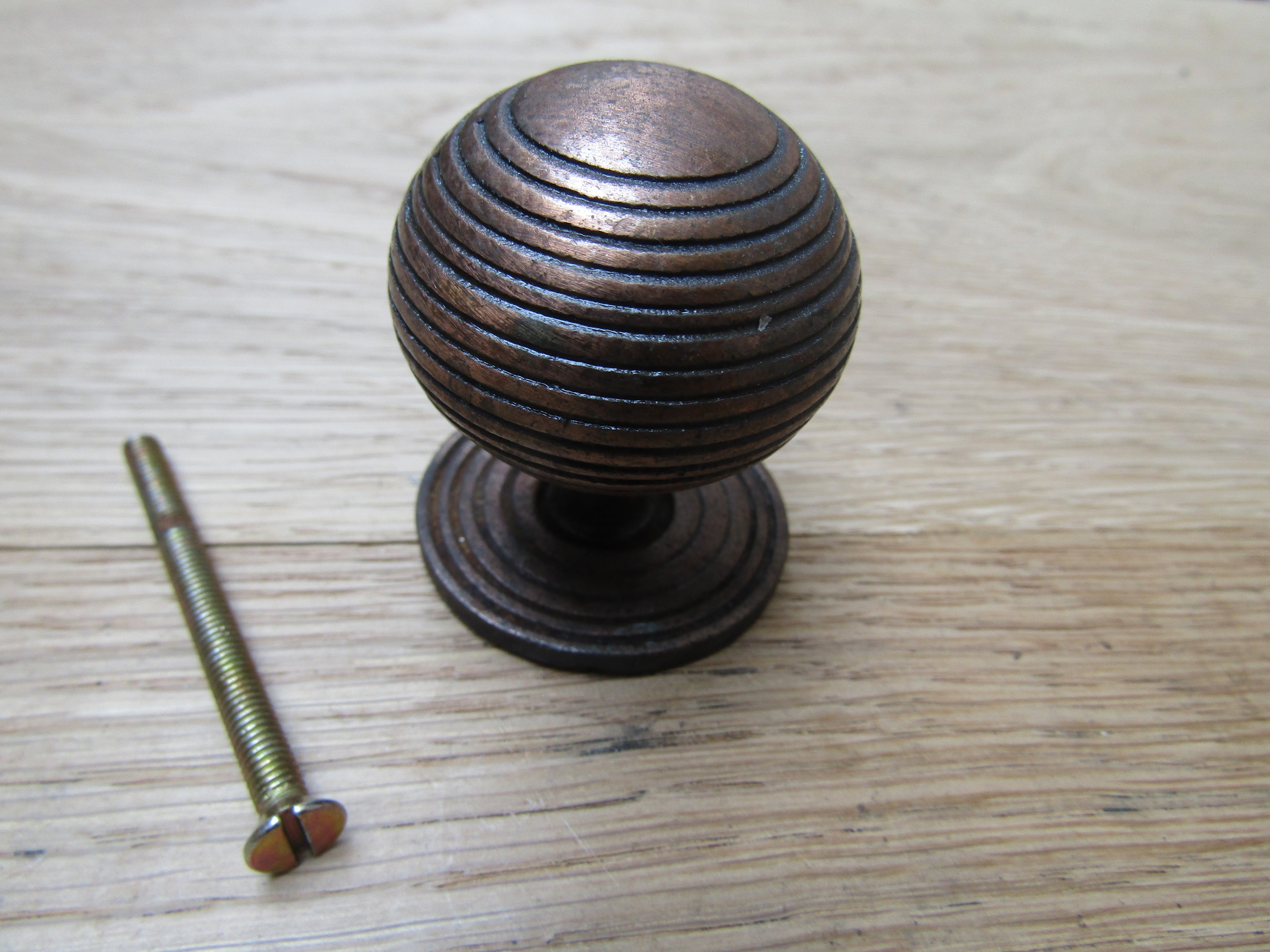 40mm Cast Iron Reeded Cupboard Knob Antique Copper.