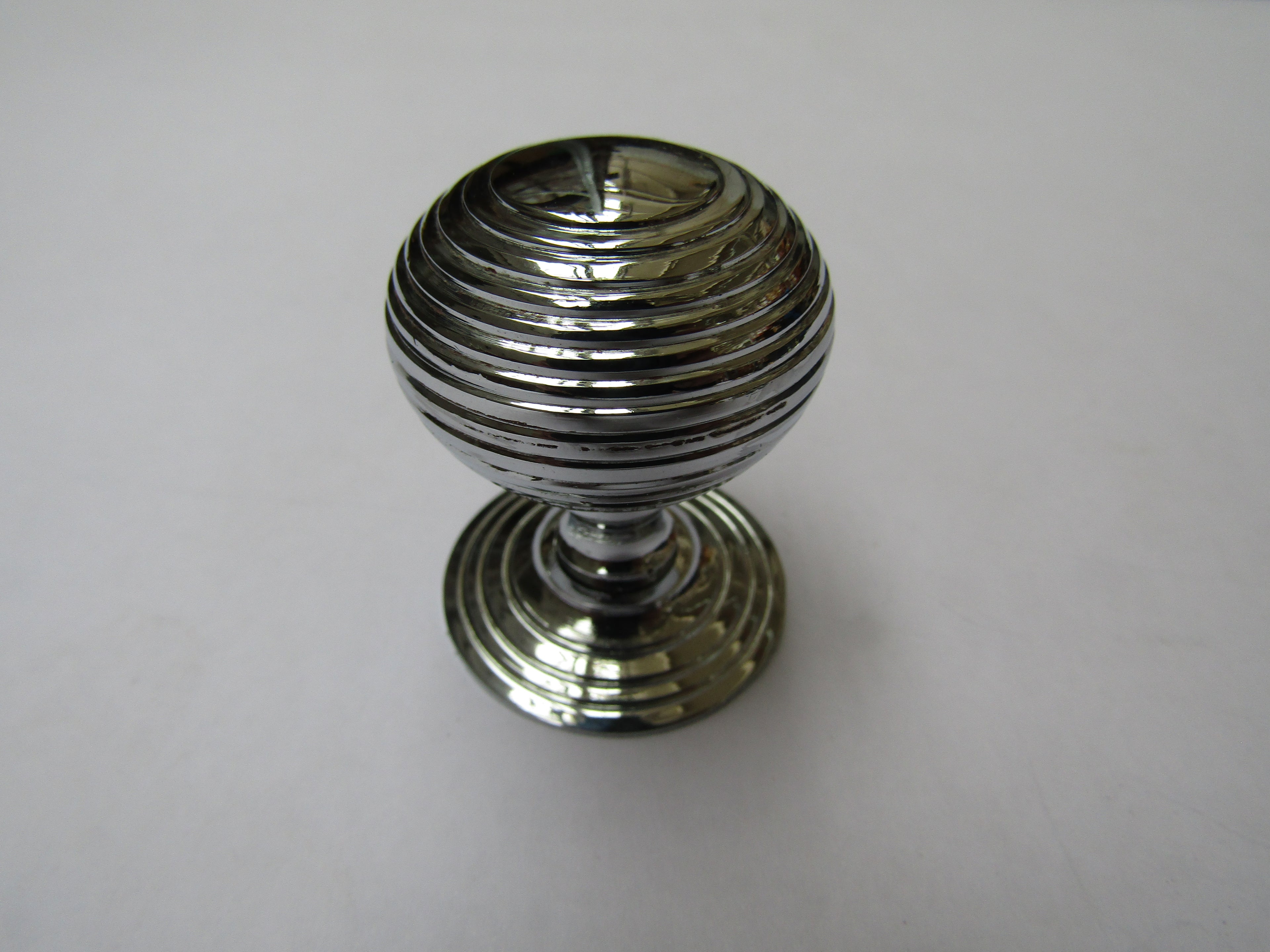 Beehive Reeded Cupboard Knob Polished Chrome.