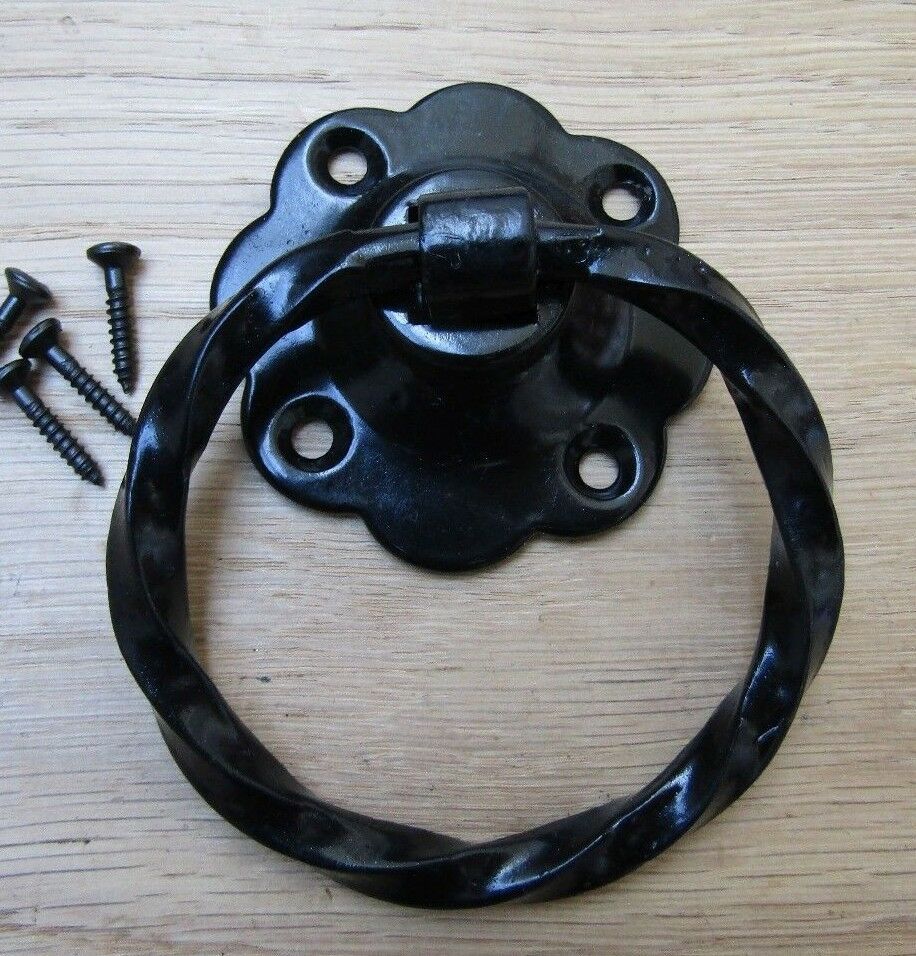 Ring Pull Handle Steel Black Twisted.