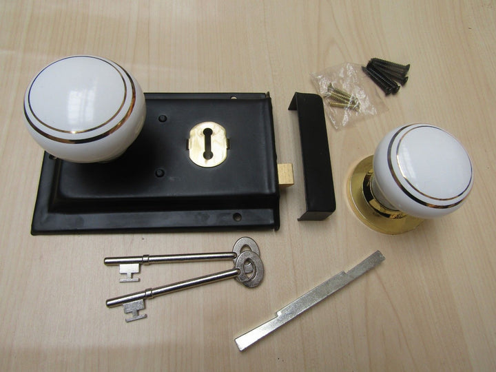 6inch Rim Lock Black & White Ceramic Brass Rimmed Set.