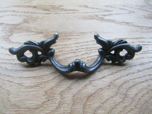 Decorative French Leaf Cabinet Pull Handle.