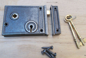 Cast Iron Horizontal Rim Lock Antique Iron.