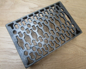 9inch x 6inch Air Brick Antique Iron.