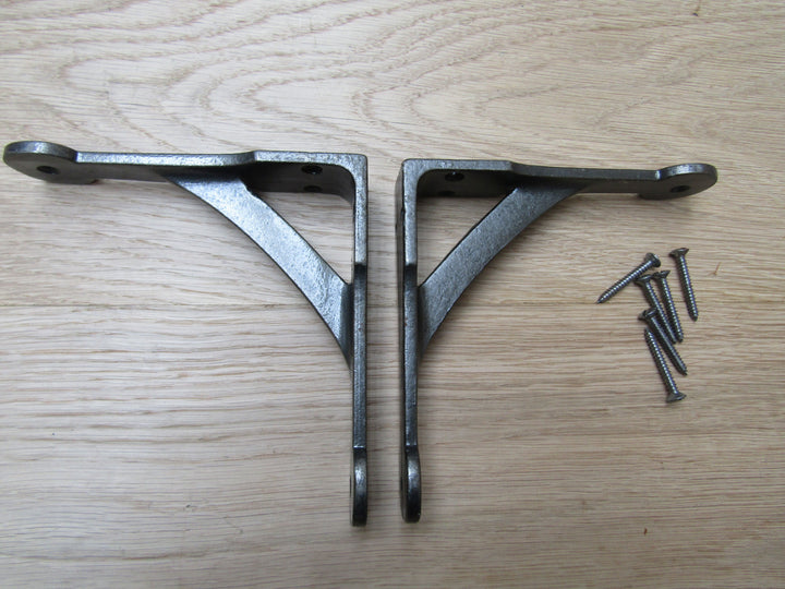 Pair Of Cast Iron Penny End Shelf Brackets 5inch.