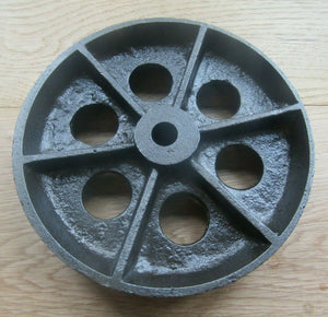Cast Iron Rustic 7inch Jumbo Castor Axle Wheel.
