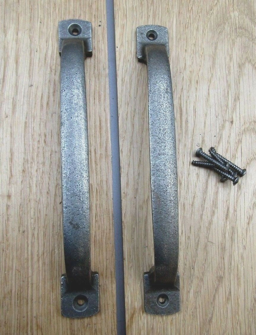 185mm Chunky Door Pull Handle Antique Iron.