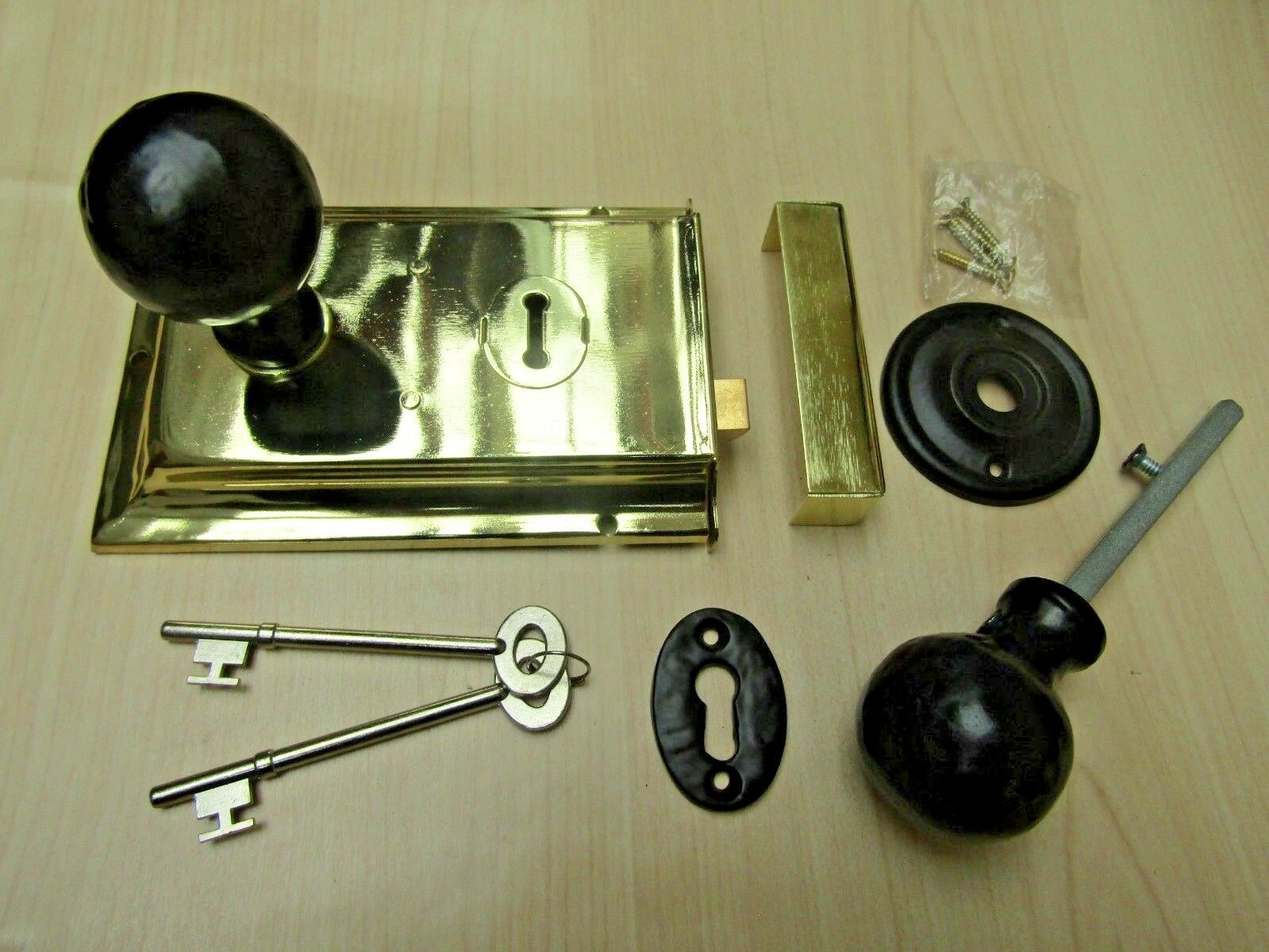 6inch Rim Lock Brass & Round Black Antique Knob Set.