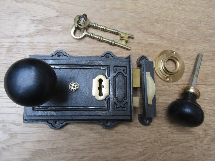 Davenport Rim Lock Antique Iron & Plain Bun Ebony + Brass Set.