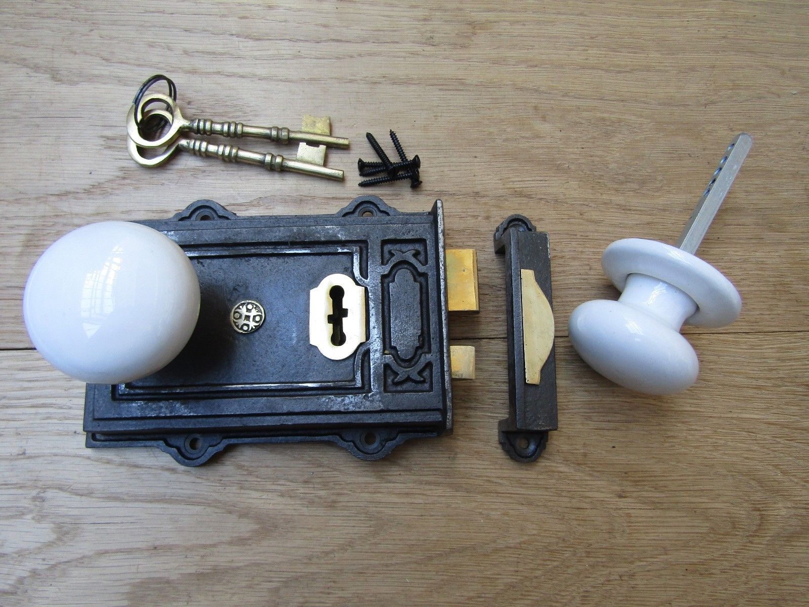 Davenport Rim Lock Antique Iron & White Ceramic Set.