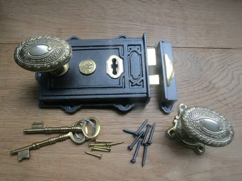 Davenport Door Lock Antique Iron With Art Nouveau Knob Brass.