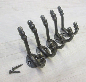Pack Of 5 Small Child's Acorn Hooks.