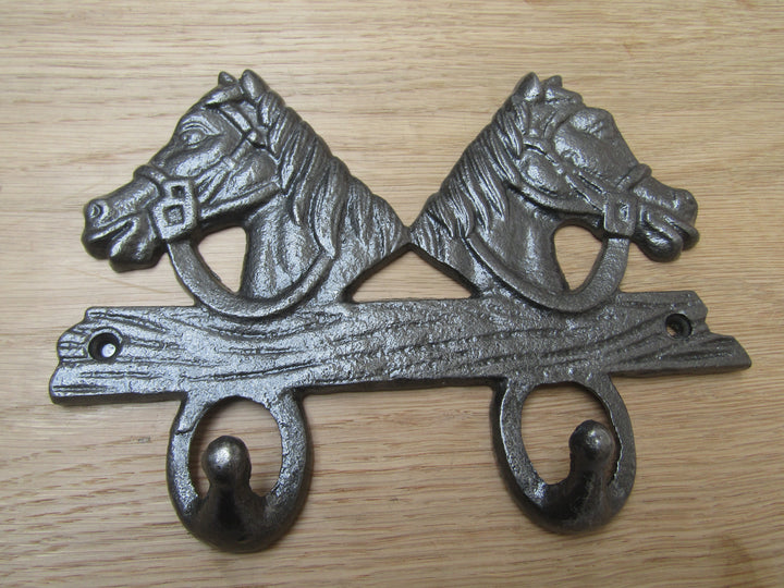 Double Horse Head Hook Rail.