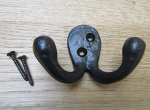 Pack of 5 Double Robe Hook Black Antique.