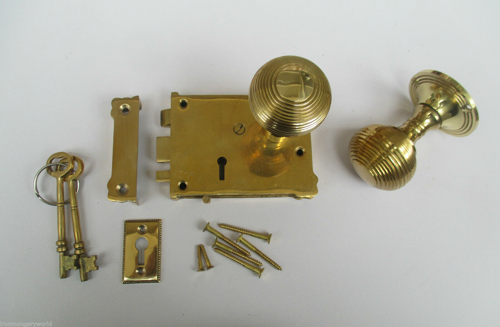 East Lake Plain Lock & Beehive Brass Set.