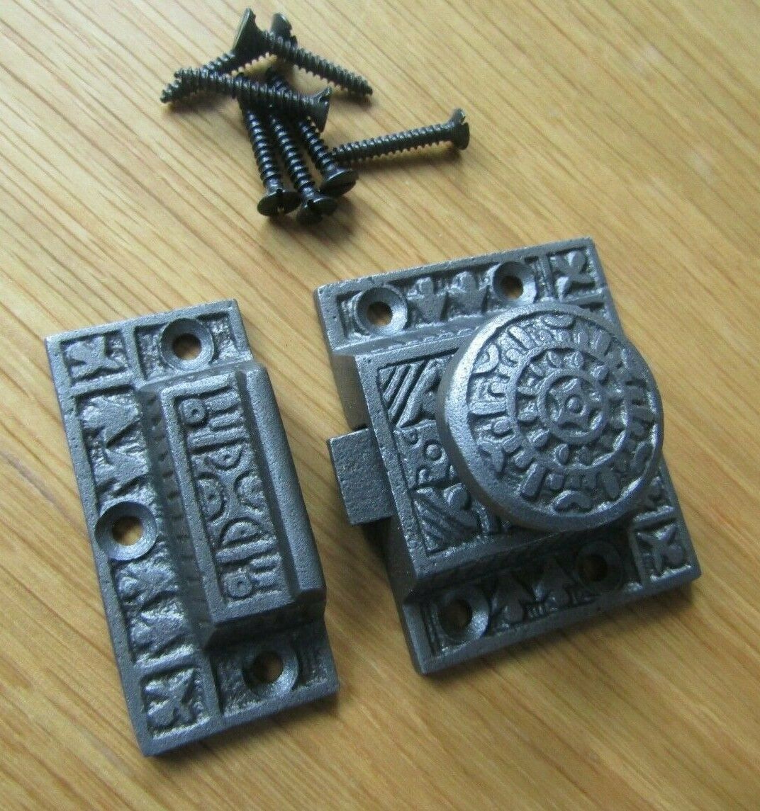 East Lake Cupboard Catch Round Pattern Pattern Antique Iron.