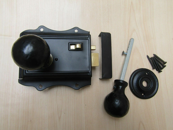 Olde Latch And Cast Iron Black Antique Round Knob Set.