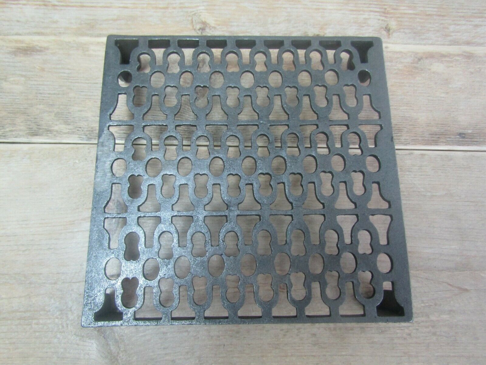 Extra Large 9inch x 9inch Air Brick Vent Antique Iron.